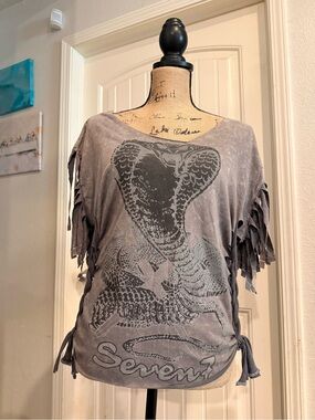 Seven7 Slate Gray Cobra Graphic Fringe Sleeve Top